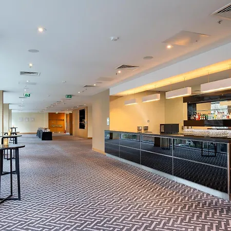 Hilton London Canary Wharf-3